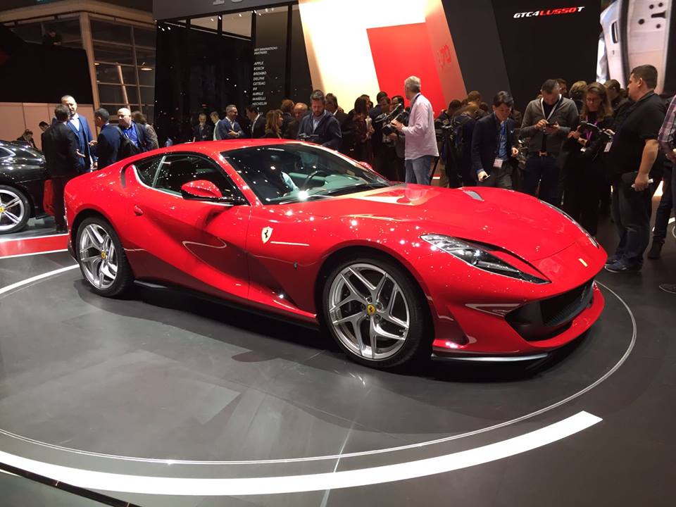 Salon Ginebra 2017 Ferrari 812 Superfast
