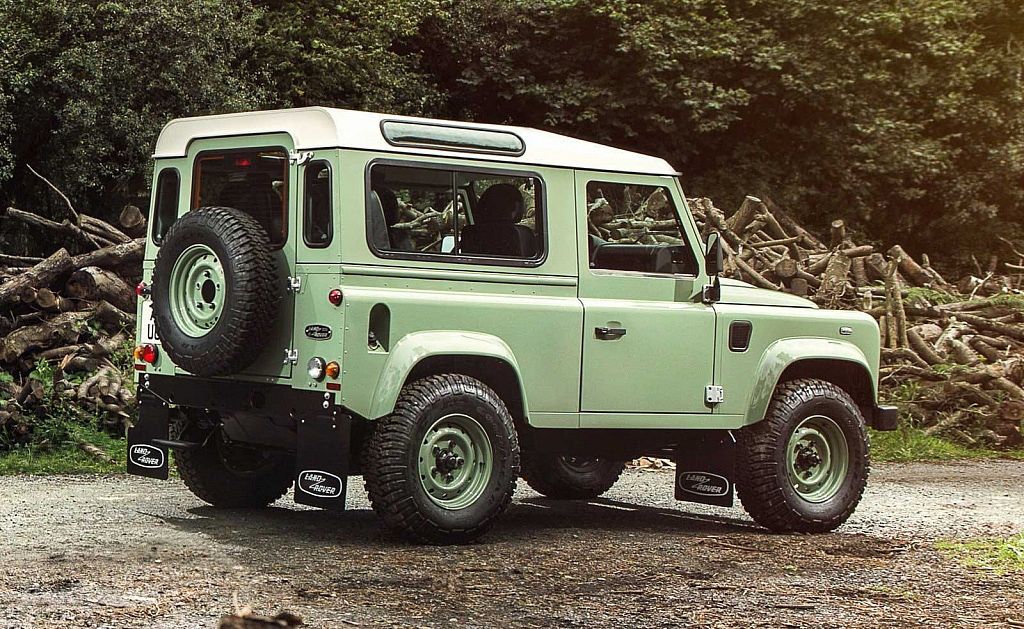 Land Rover Defender Heritage Limited Edition 2015 Trasera