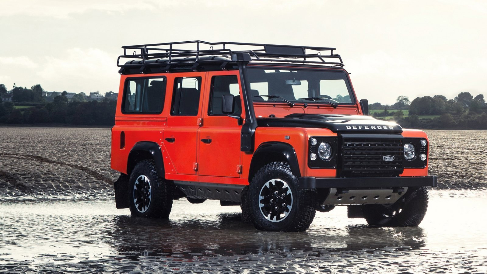 Land Rover Defender Autobiography Limited Edition 2015