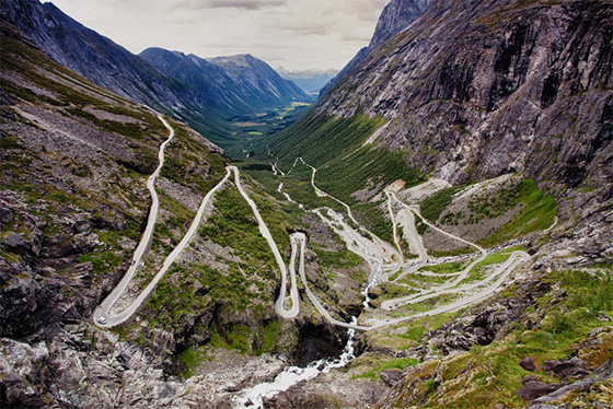Trollstigen Escalera del Troll Noruega