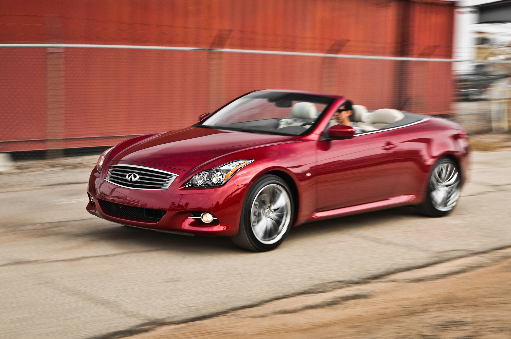 Infiniti Q60 Cabrio 2014 QUADIS