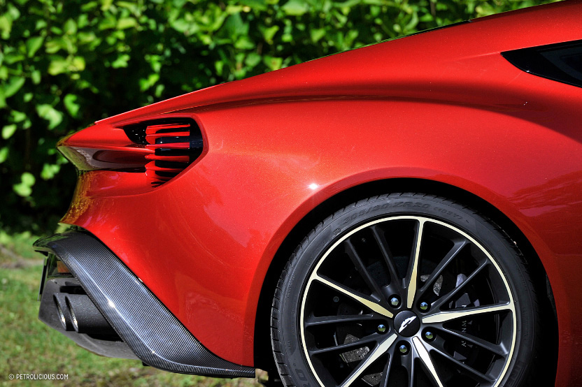 Aston Martin Vanquish Zagato Concept 2016 Villa dEste 4