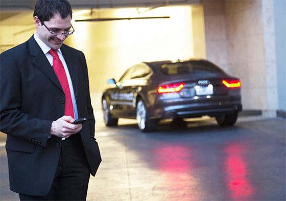 Audi connect Parking