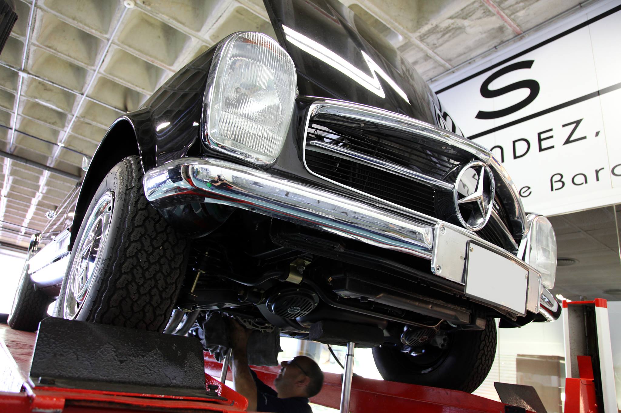 Mercedes Classic Centre Barcelona Motor
