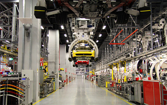 ferrari-FF-production-line-designboom