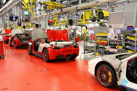 ferrari-FF-production-line-designboom
