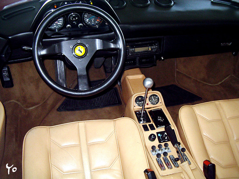 Ferrari 308 Magnum Interior