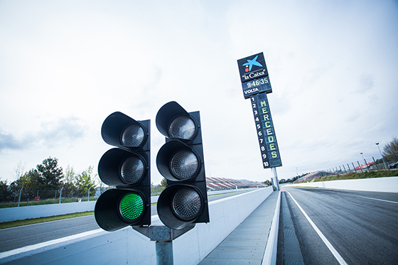 Trackday Montmelo Mercedes Benz Semaforo