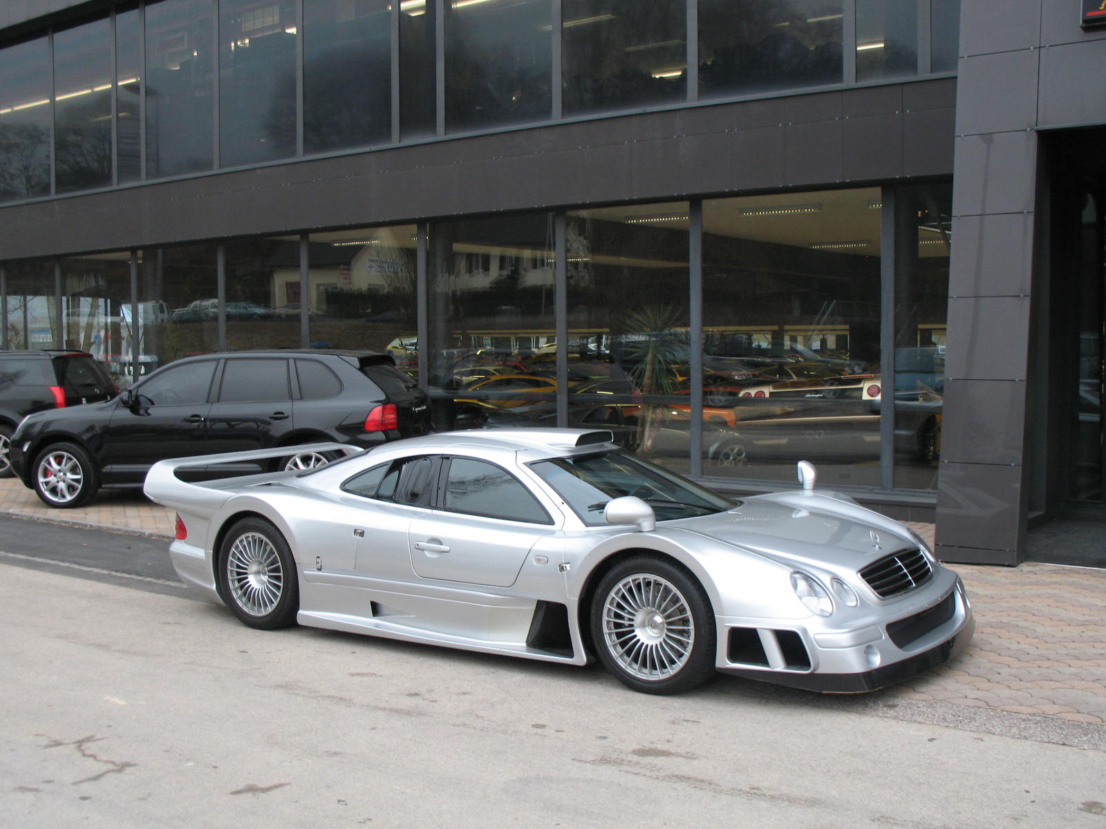 Mercedes-CLK-GTR1