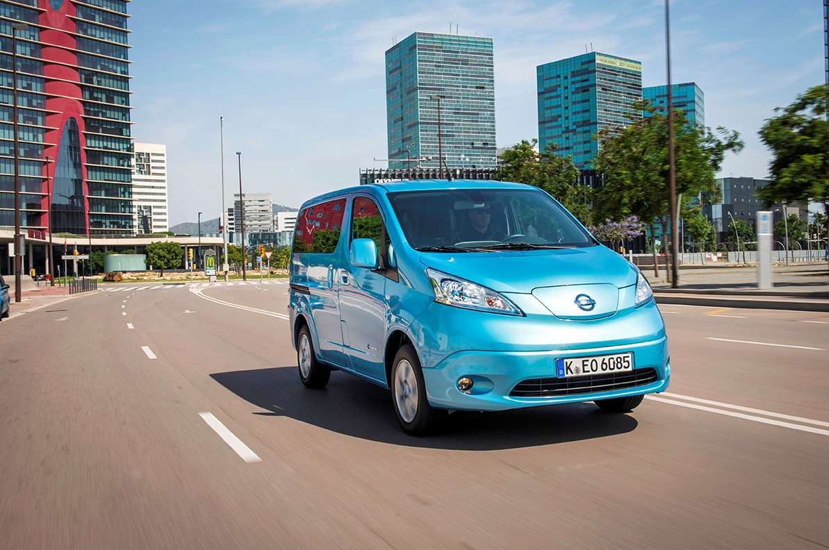 Nissan eNV200 Evalia 2015 QUADIS