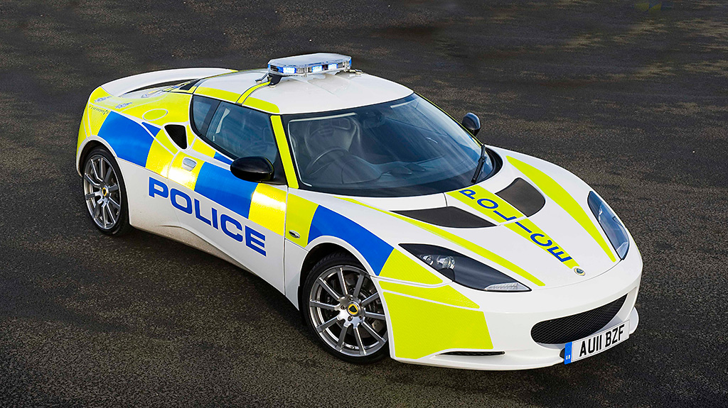 Louts Evora Policia Reino Unido