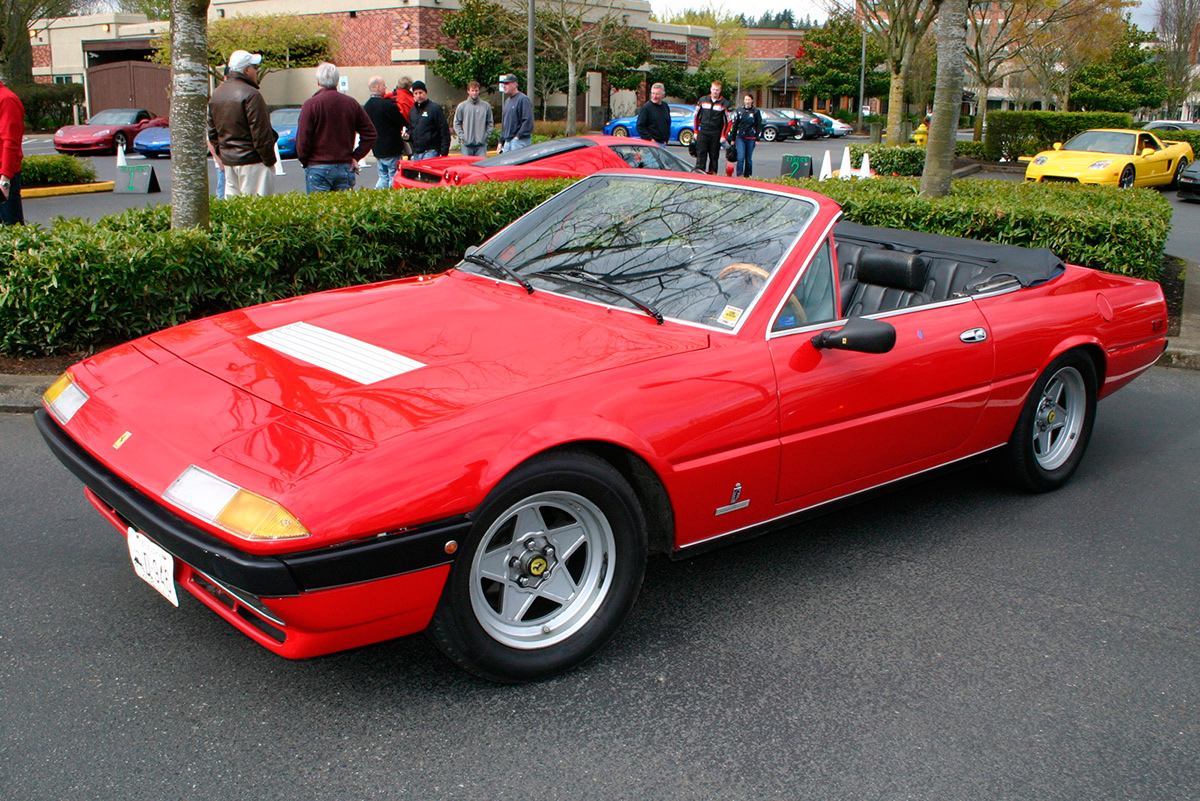Coches Sultan Brunei Ferrari 400i Convertible 2