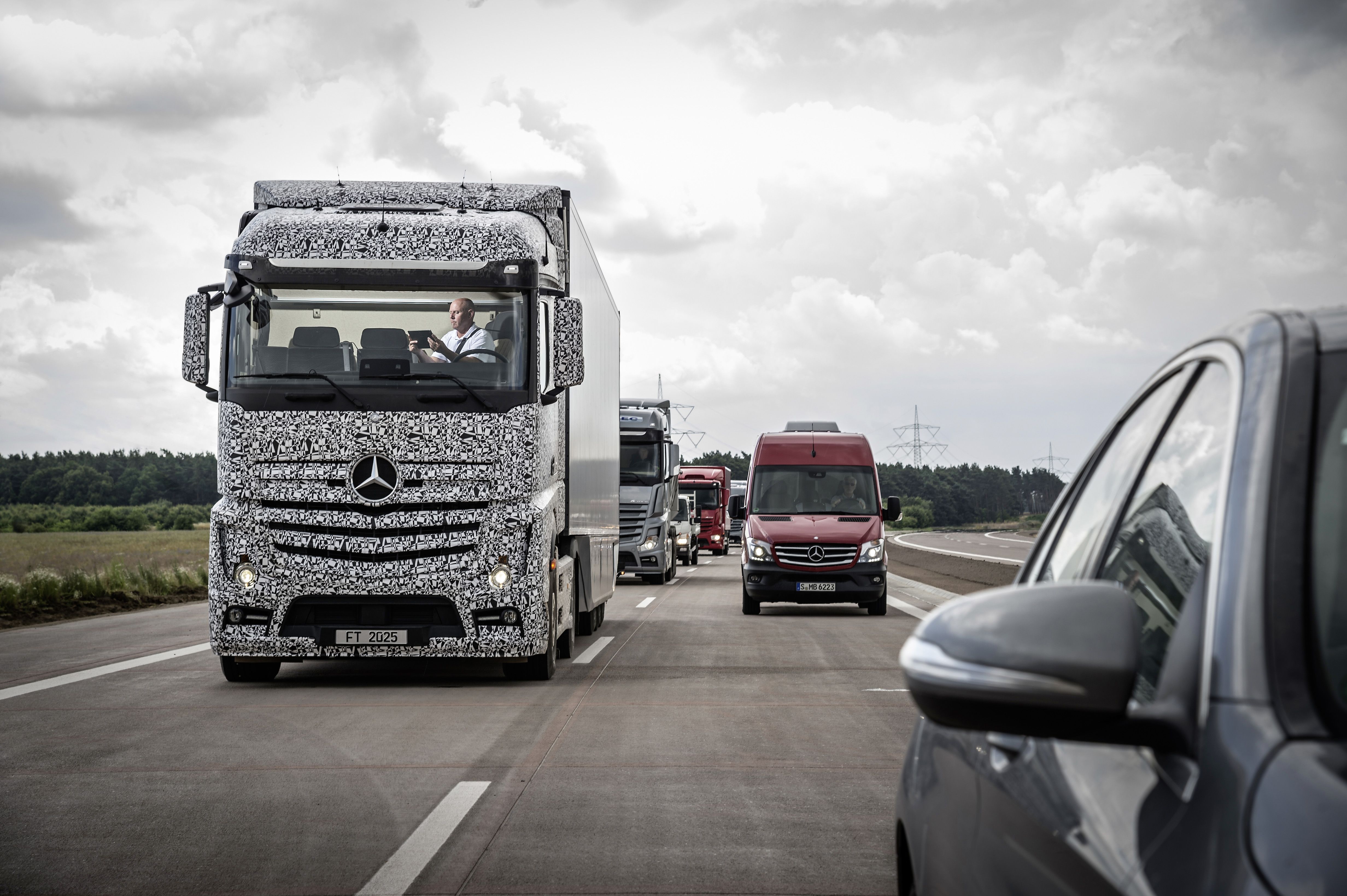 Mercedes Benz Conduccion Autonoma
