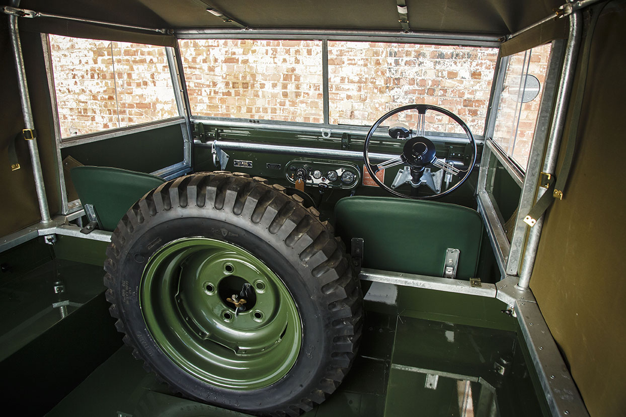 Jaguar Land Rover clasicos restauracion 2