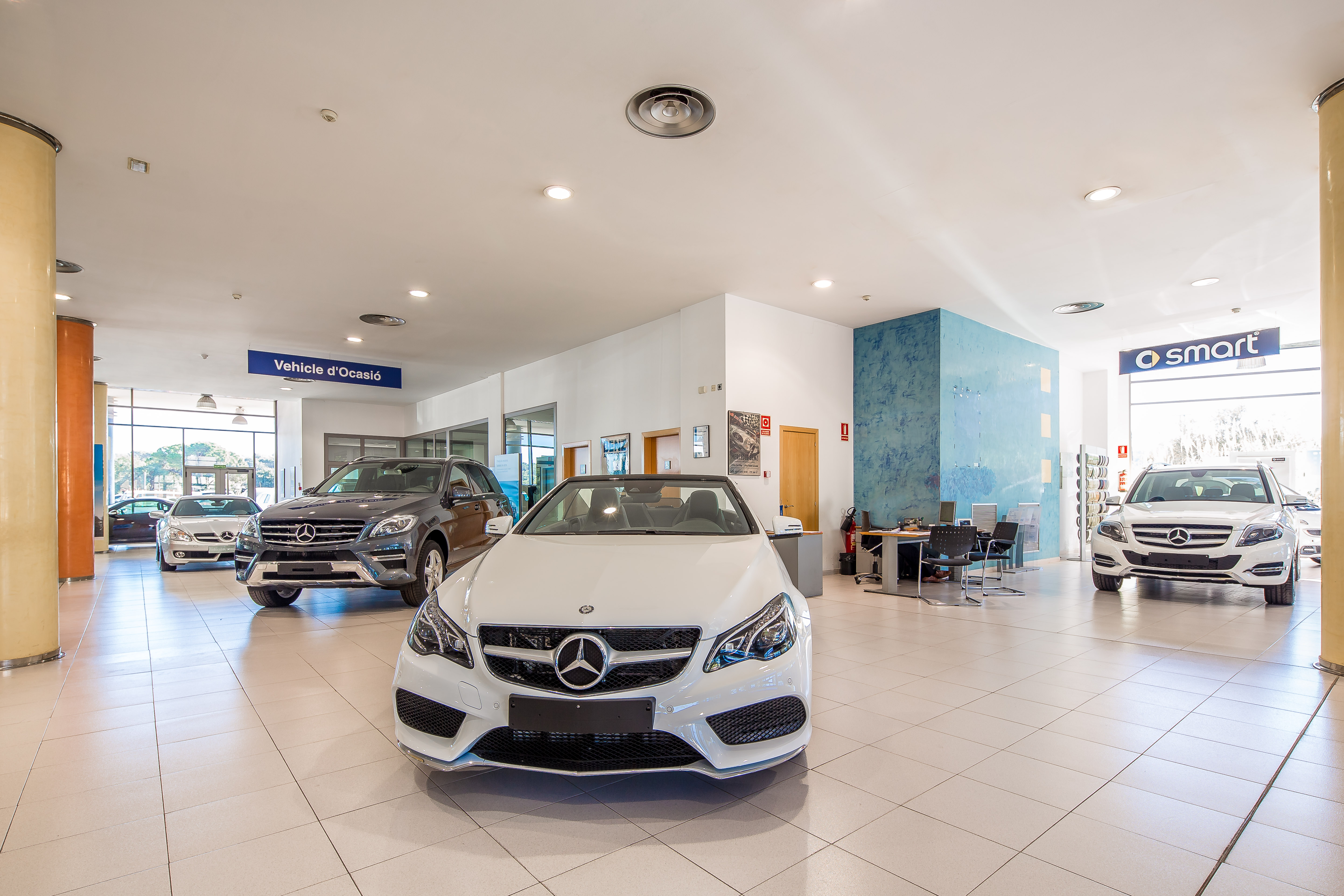 Cars Barcelona Mercedes Benz