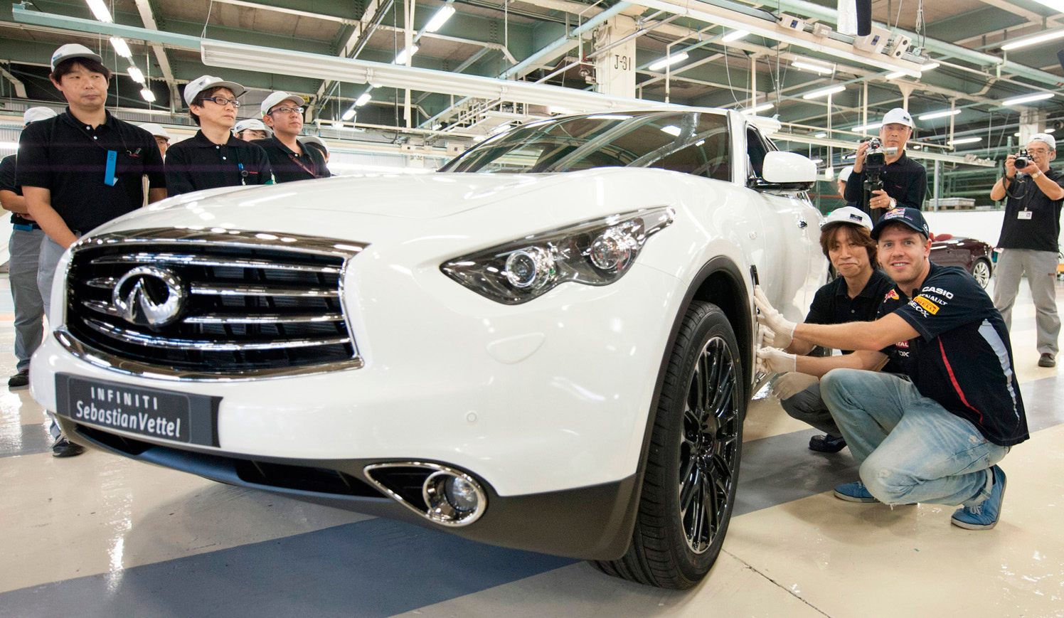 Infiniti FX Vettel
