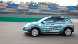 El Hyundai Kona eléctrico marca un récord de autonomía