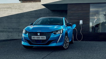 Peugeot lidera el mercado europeo de utilitarios eléctricos en 2022