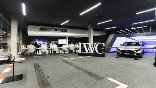 IWC desembarca en AMG Perfomance Center de Cars Barcelona