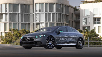 Mercedes-Benz lanza el primer vehículo de conducción automatizada de nivel 3 en Estados Unidos