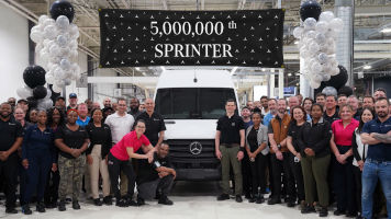 Mercedes-Benz Sprinter celebra 30 años y 5 millones de unidades producidas