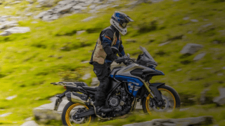 Verano sobre ruedas: rutas en moto para disfrutar cerca de Barcelona