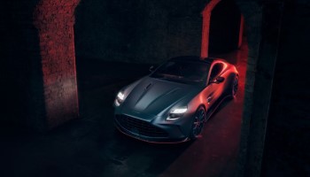 Aston Martin Vantage S: la máxima expresión de prestaciones en Goodwood 2025