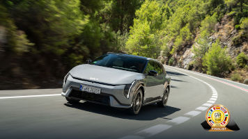 Kia EV4: finalista del Car of the Year 2026