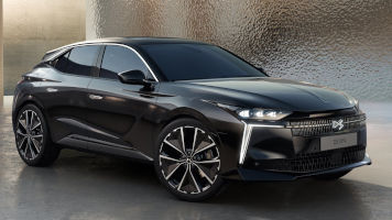 DS N°4: la nueva interpretación del hatchback premium con tecnología multienergía