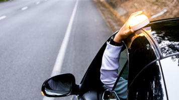 Baliza V16 conectada: el nuevo estándar de seguridad vial a partir de 2026