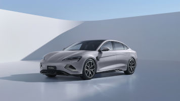 El BYD SEAL se renueva con más espacio, nuevo equipamiento tecnológico y llantas de 19 pulgadas