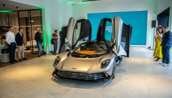 Inauguramos el nuevo centro de Aston Martin Barcelona: un espacio insignia para una experiencia única