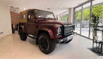De 1999 a 2026, así hemos transformado por completo este Land Rover Defender 90